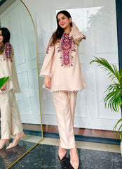 🌼 Mehr-e-Nazuk – 2 Piece Kurti Set 💫