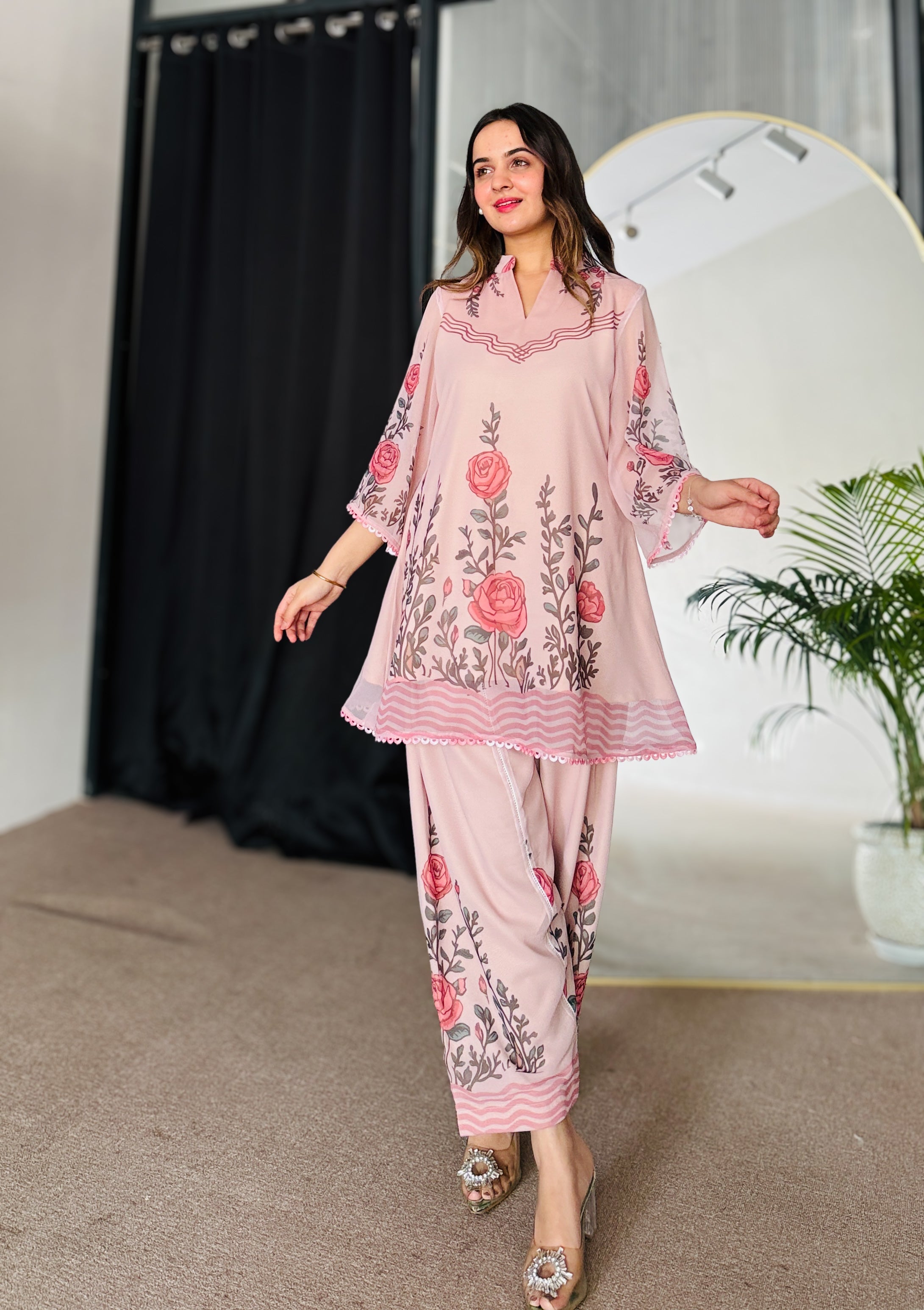 🪷 Noorpari – 2 Piece Kurti Set